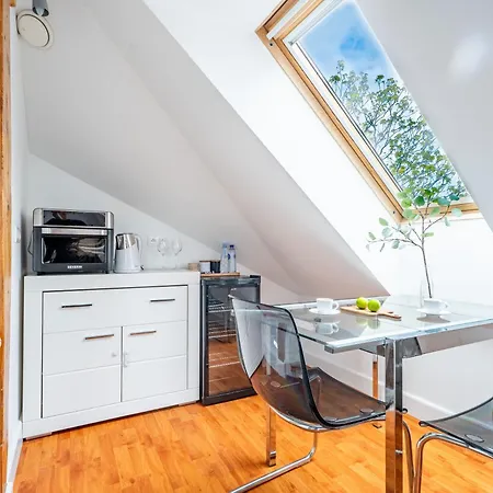 Rj Jerry Apartment *