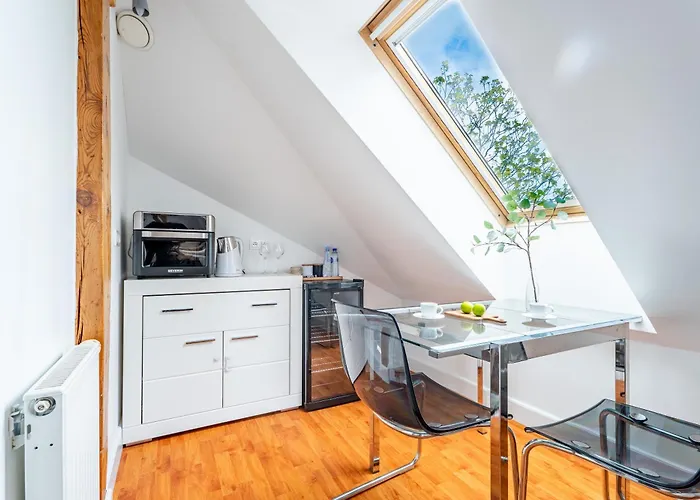 Rj Jerry Apartment *